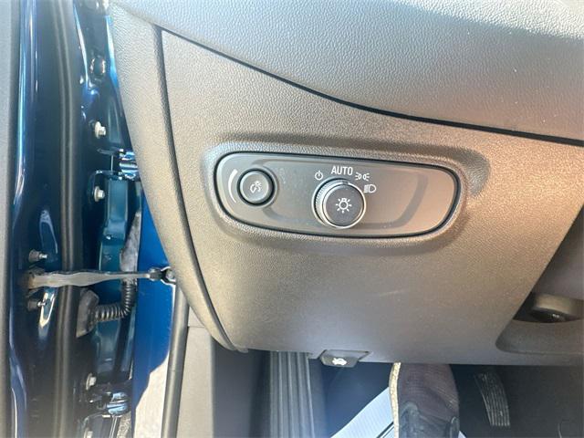 used 2022 Chevrolet Equinox car, priced at $21,199