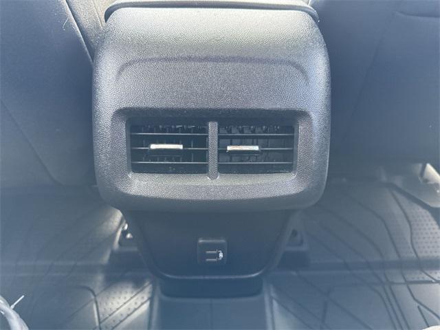 used 2022 Chevrolet Equinox car, priced at $20,999