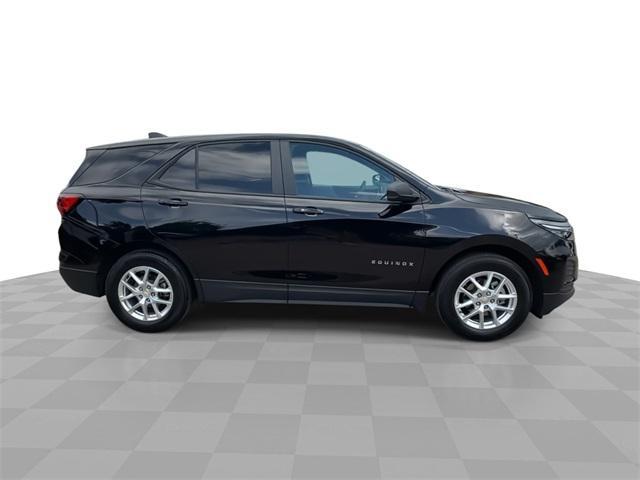 used 2022 Chevrolet Equinox car, priced at $19,399