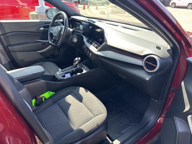 used 2024 Chevrolet Trax car, priced at $22,399