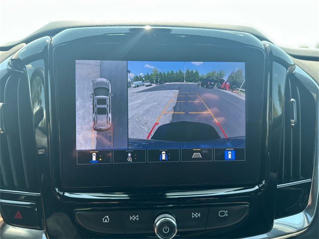 used 2023 Chevrolet Traverse car, priced at $29,199