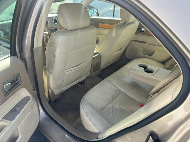 used 2007 Lincoln MKZ car, priced at $2,799