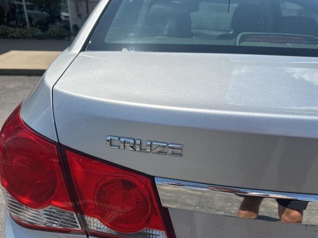 used 2014 Chevrolet Cruze car, priced at $6,999