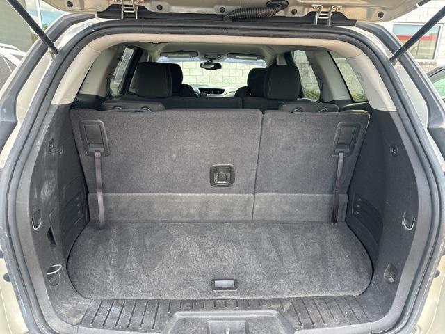 used 2013 Chevrolet Traverse car, priced at $5,699