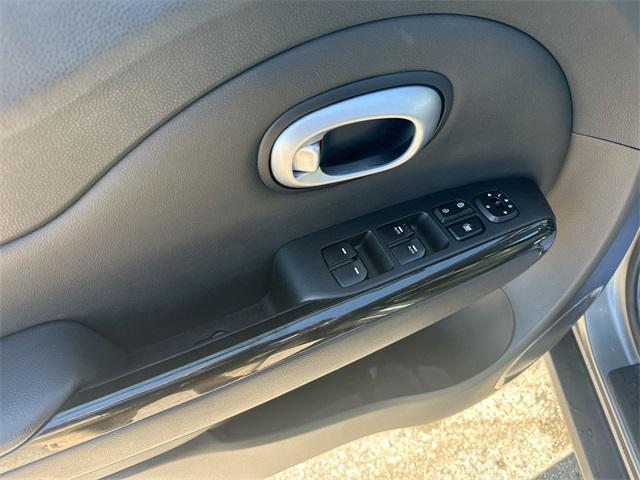 used 2015 Kia Soul car, priced at $9,898