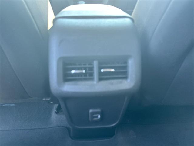 used 2023 Chevrolet Equinox car, priced at $19,635