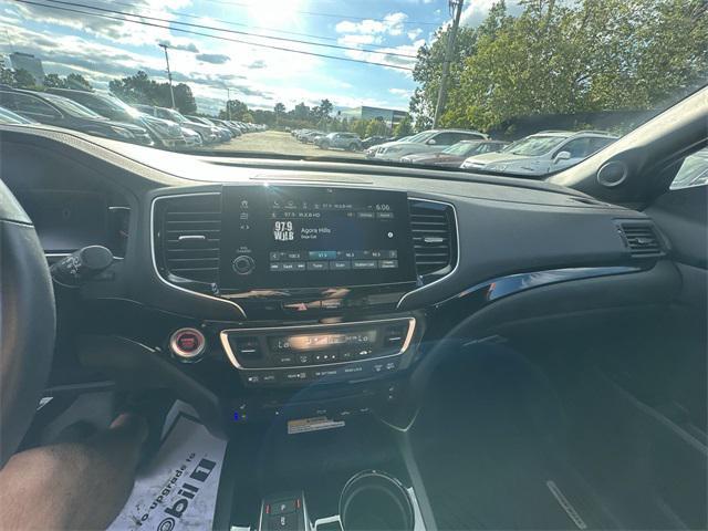 used 2022 Honda Pilot car, priced at $37,299