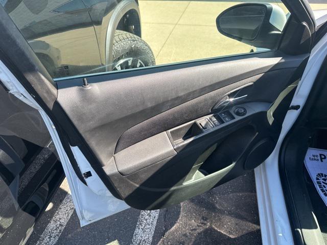 used 2016 Chevrolet Cruze Limited car, priced at $5,899