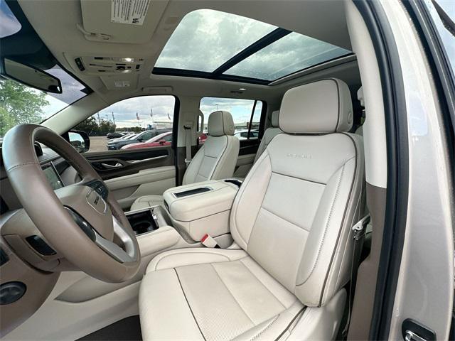 used 2023 GMC Yukon XL car, priced at $59,999