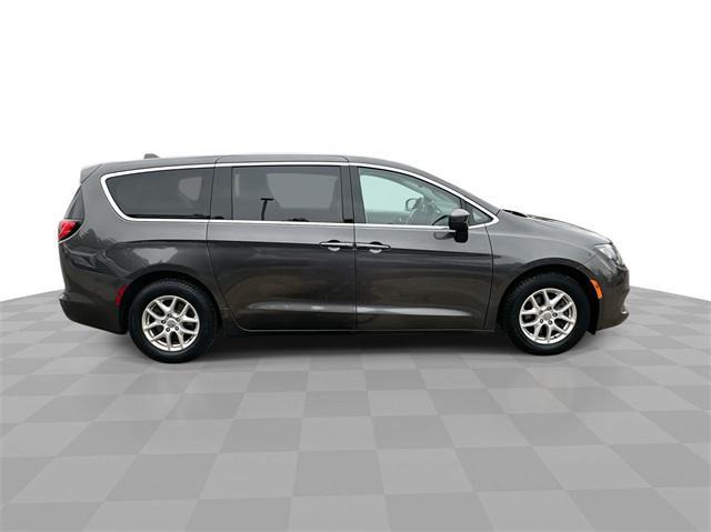 used 2017 Chrysler Pacifica car, priced at $9,999