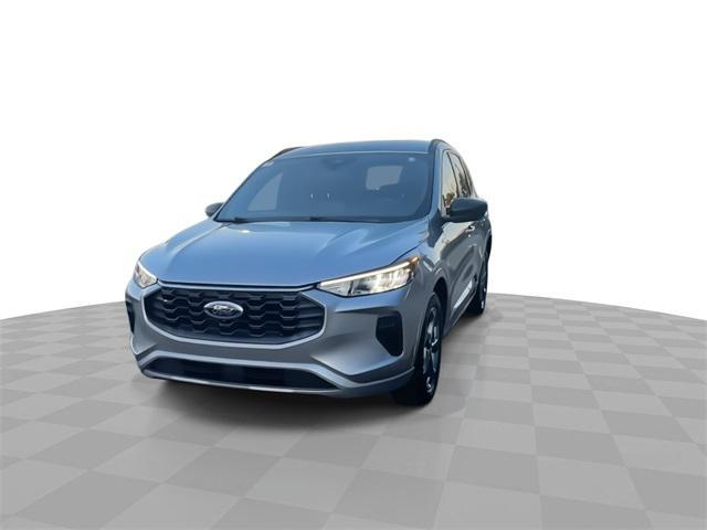 used 2024 Ford Escape car, priced at $21,999