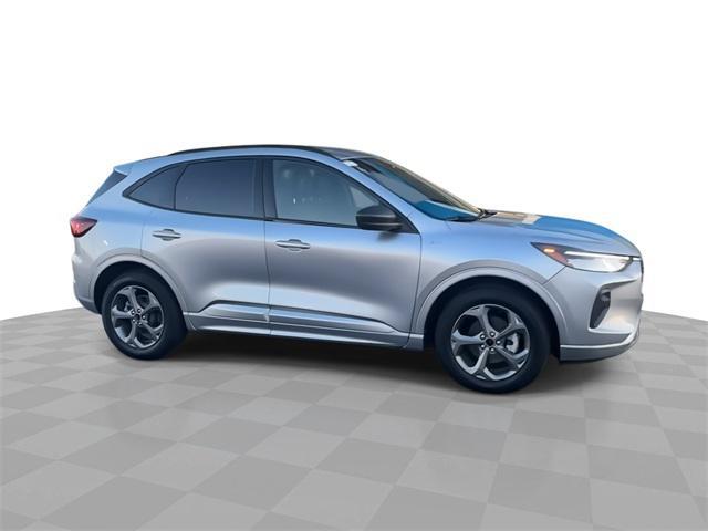 used 2024 Ford Escape car, priced at $21,999