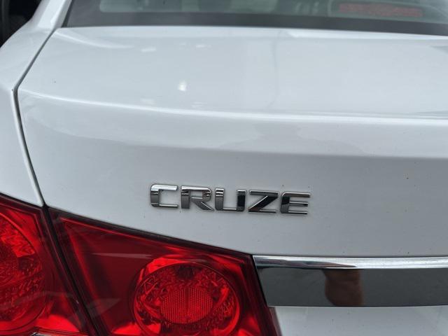 used 2013 Chevrolet Cruze car, priced at $4,399