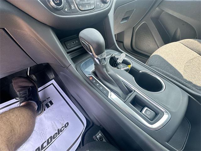 used 2022 Chevrolet Equinox car, priced at $21,399