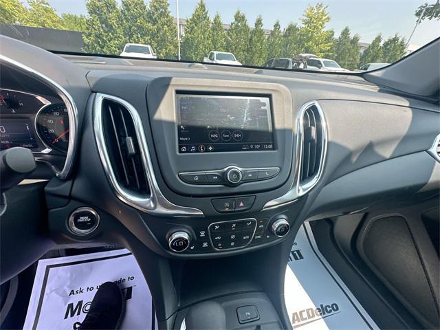 used 2022 Chevrolet Equinox car, priced at $21,399