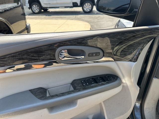 used 2014 Buick Enclave car, priced at $10,999