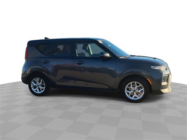 used 2022 Kia Soul car, priced at $14,395