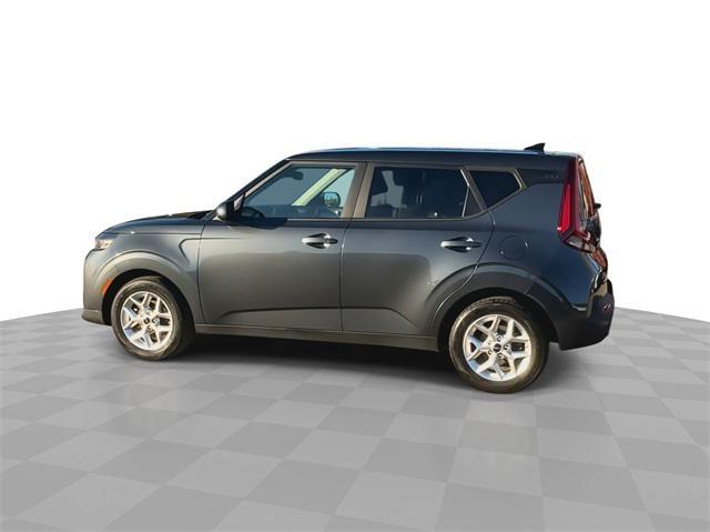 used 2022 Kia Soul car, priced at $14,395