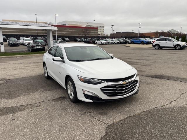 used 2024 Chevrolet Malibu car, priced at $21,316