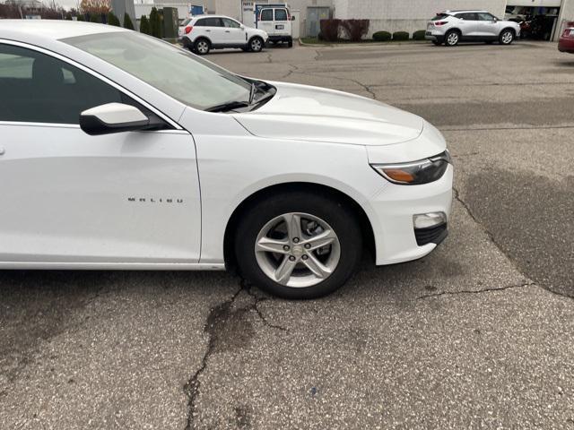 used 2024 Chevrolet Malibu car, priced at $21,316