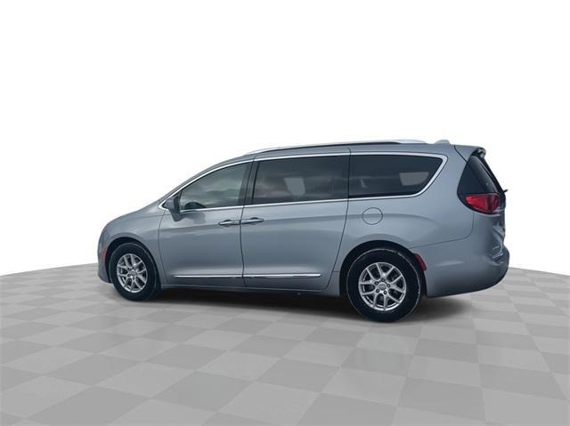 used 2020 Chrysler Pacifica car, priced at $14,399