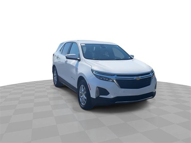 used 2024 Chevrolet Equinox car, priced at $22,399