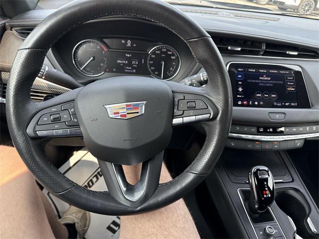 used 2022 Cadillac XT4 car, priced at $28,799
