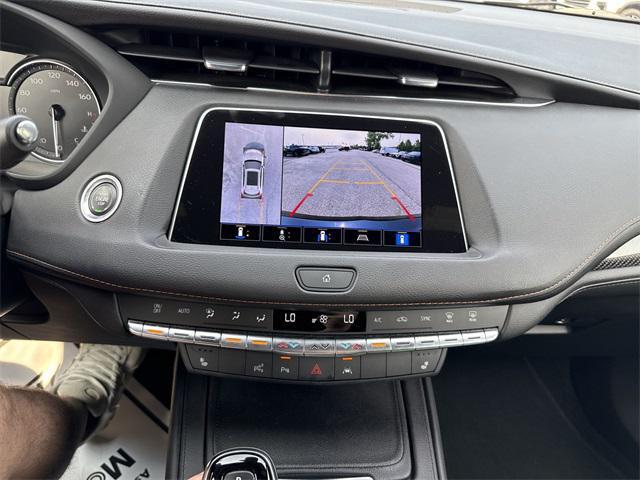 used 2022 Cadillac XT4 car, priced at $28,799