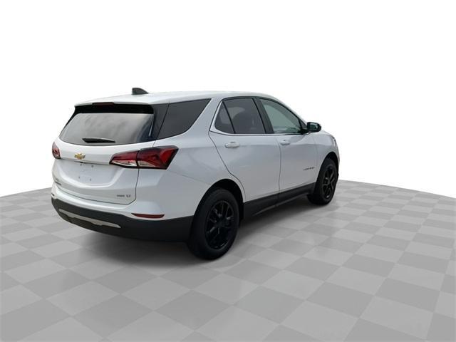 used 2022 Chevrolet Equinox car, priced at $21,181