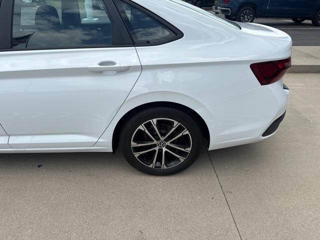 used 2023 Volkswagen Jetta car, priced at $21,999