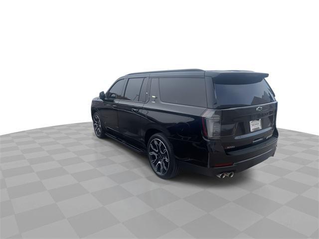 used 2025 Chevrolet Suburban car, priced at $72,250