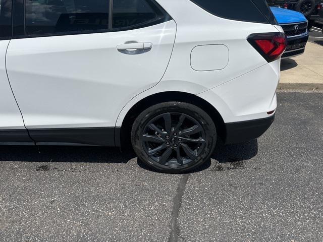 used 2022 Chevrolet Equinox car, priced at $21,998