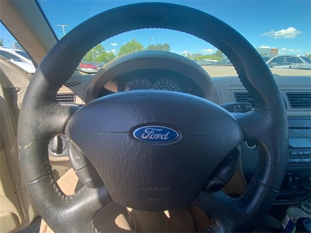used 2007 Ford Focus car, priced at $2,199