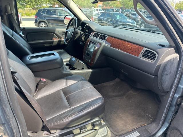used 2008 Chevrolet Suburban car, priced at $6,599