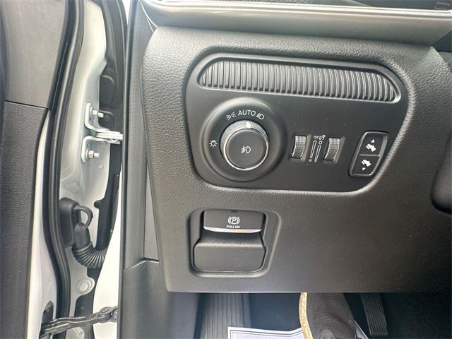 used 2023 Jeep Wagoneer car, priced at $40,999