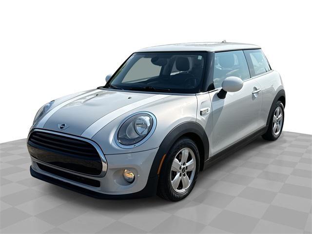 used 2018 MINI Hardtop car, priced at $11,399