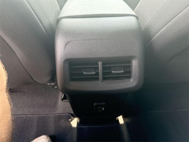 used 2022 Chevrolet Equinox car, priced at $18,799