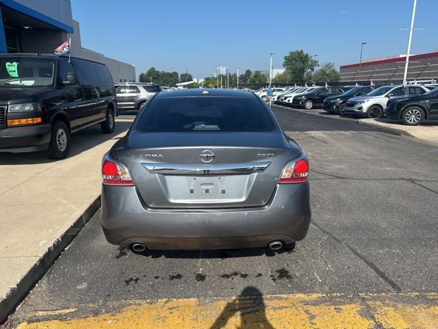 used 2015 Nissan Altima car, priced at $2,999