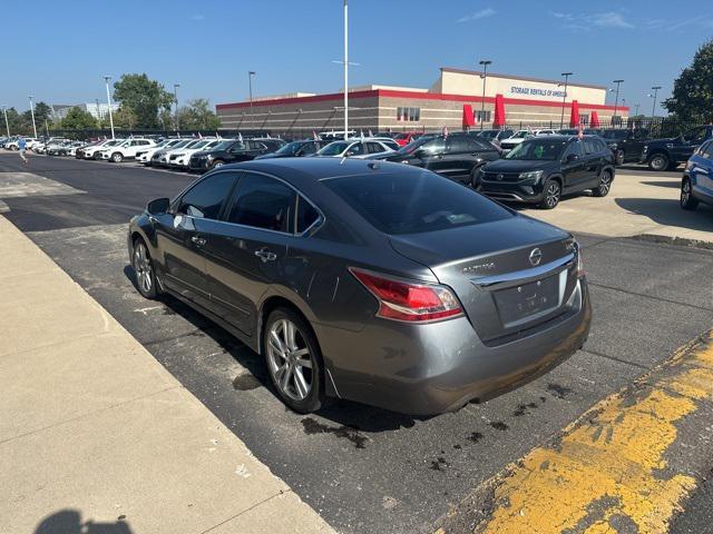 used 2015 Nissan Altima car, priced at $2,999