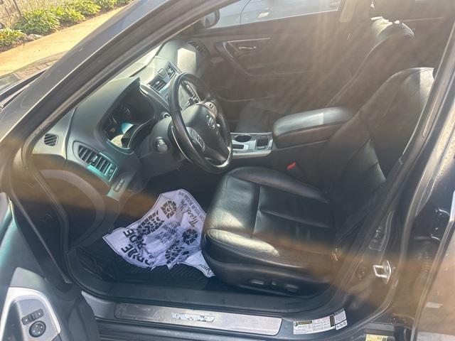 used 2015 Nissan Altima car, priced at $2,999