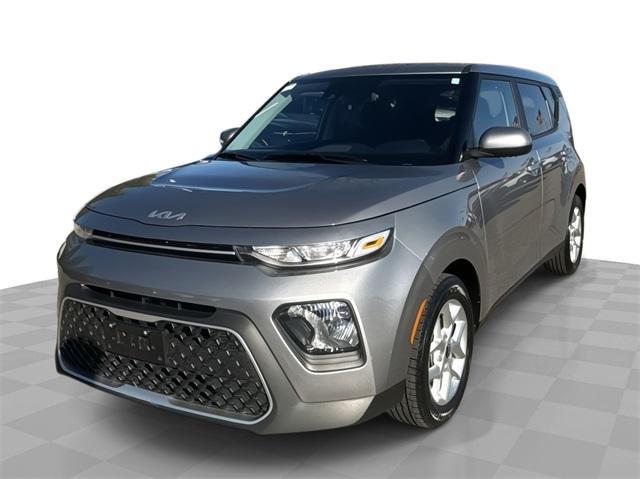 used 2022 Kia Soul car, priced at $13,999