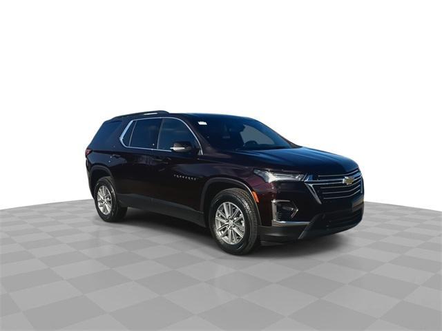 used 2023 Chevrolet Traverse car, priced at $27,196