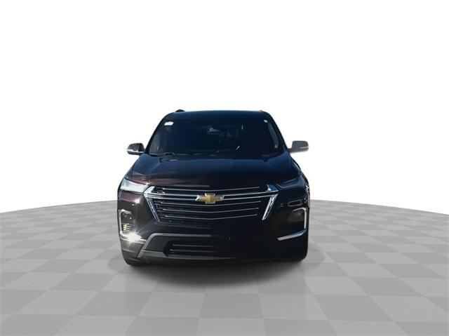 used 2023 Chevrolet Traverse car, priced at $27,196