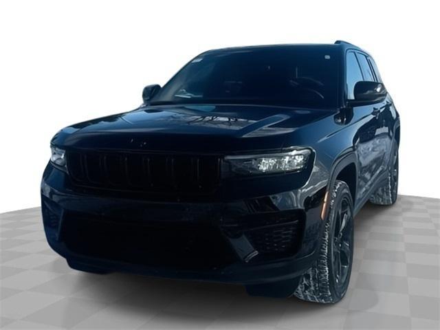 used 2023 Jeep Grand Cherokee car, priced at $32,982