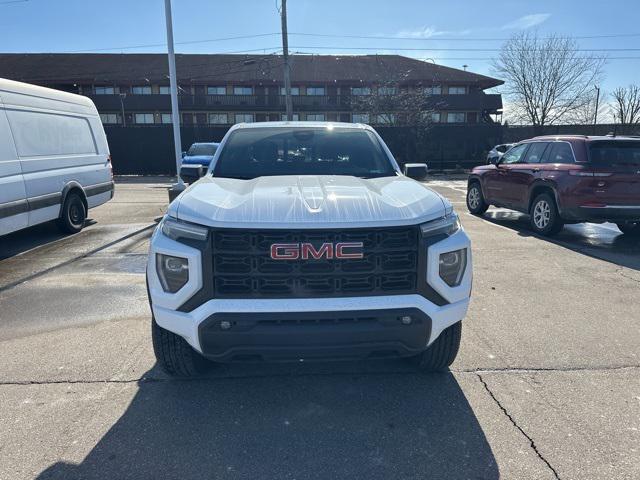 used 2024 GMC Canyon car, priced at $40,444