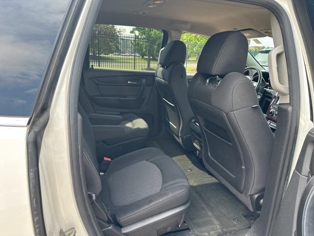 used 2014 Chevrolet Traverse car, priced at $5,999