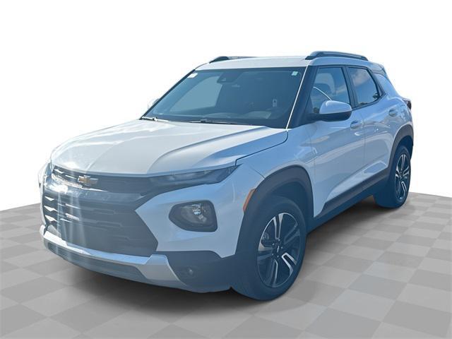 used 2023 Chevrolet TrailBlazer car, priced at $20,881