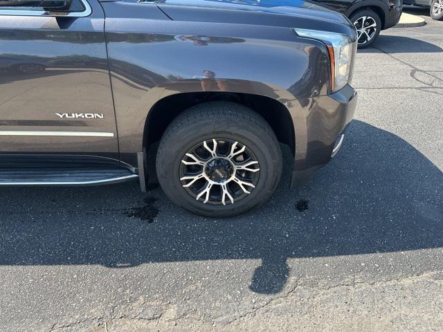 used 2015 GMC Yukon car, priced at $15,995