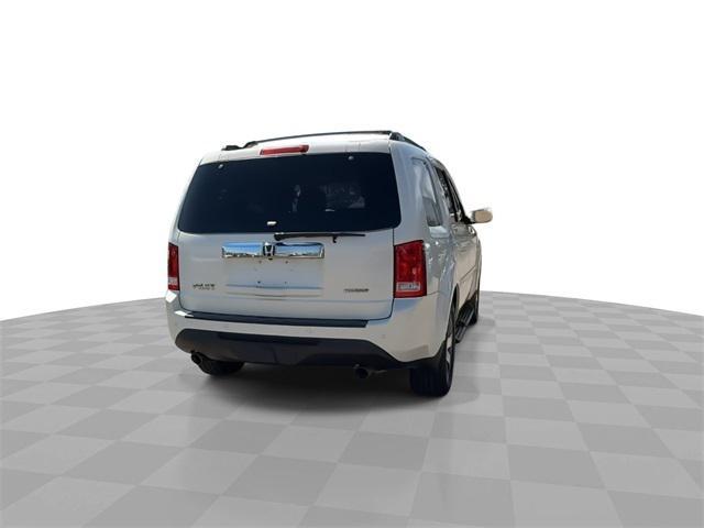 used 2015 Honda Pilot car, priced at $15,399