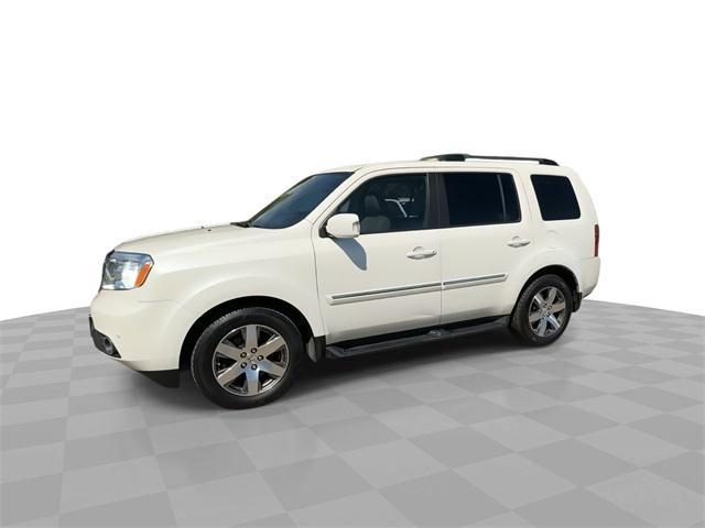 used 2015 Honda Pilot car, priced at $15,399